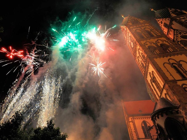 Feuerwerk berm Freiburger Stadtteil Sthlinger.  | Foto: Rita Eggstein