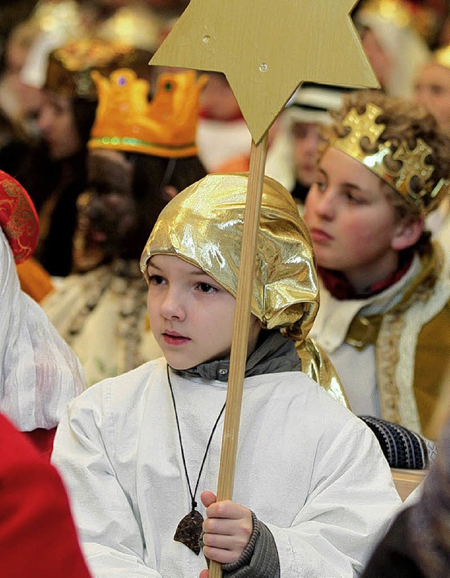 Die Sternsinger sind wieder unterwegs.   | Foto: DPA