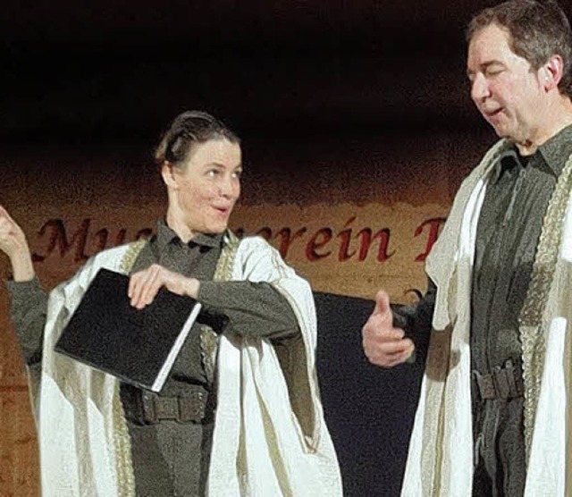 Esther Deiss und R. Kaminsky als (h)eilige Knige.   | Foto: hartenstein
