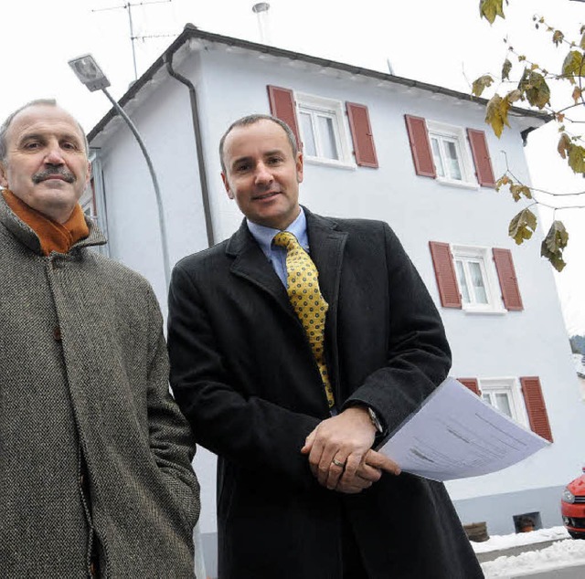 Frisch saniert und mit neuen Balkons p...   Wohnbau-Chef  Patrick Scheuermann.   | Foto: Robert Bergmann