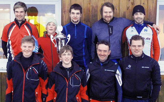 Vergleich auf der Piste: Unser Foto ze...Gerhard Rombach, Matthias Schwr-Hahn   | Foto: Gaby Beha