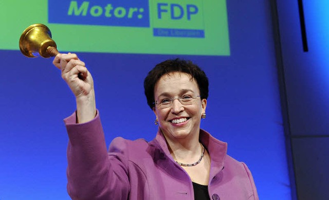Birgit Homburger, die Landesvorsitzend... Glocke - das Signal zum Aufwachen.     | Foto: DPA