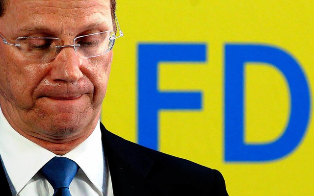 Wird er sich halten knnen? Auenminis...kanzler und FDP-Chef Guido Westerwelle  | Foto: dpa