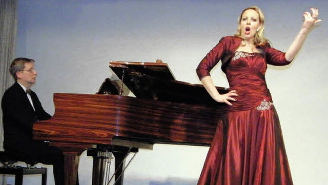 Stimmgewaltig, voller Leidenschaft und...sicher Lieder aus Opern und Operetten.  | Foto: Martha Weishaar