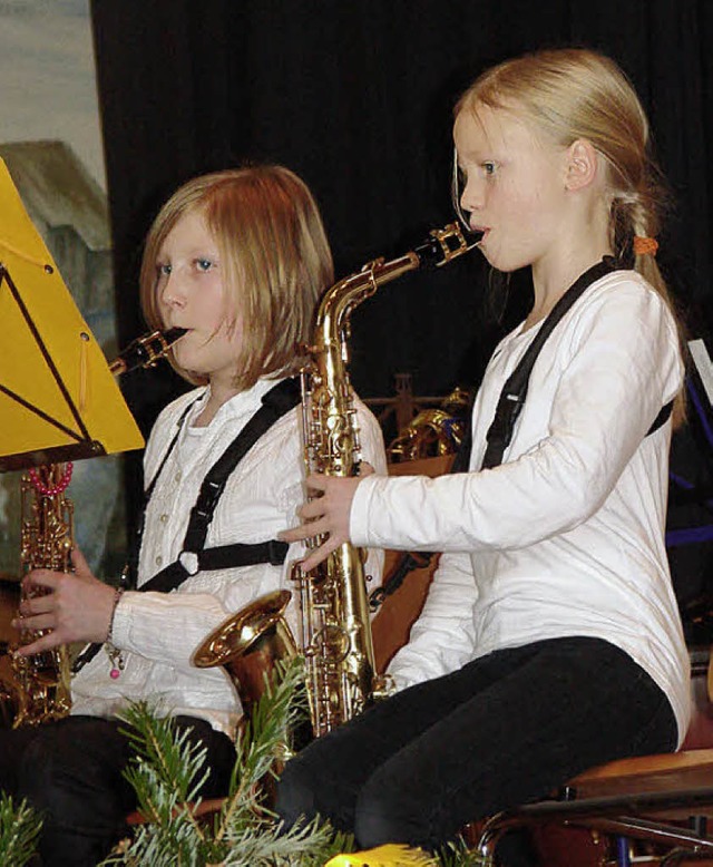 Die gute Ausbildung des Nachwuchses ka...tt des Jugendorchesters  zum Ausdruck.  | Foto: Christa Maier