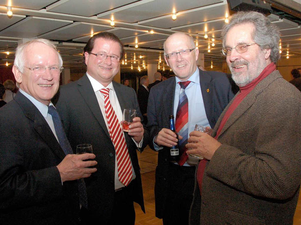 Die Wirtschaftsfrderer Manfred Gollin, Wilhelm Stoll, Brgermeister Karrer und Sozialhistoriker Wolfgang Bocks (Salmeggverein)