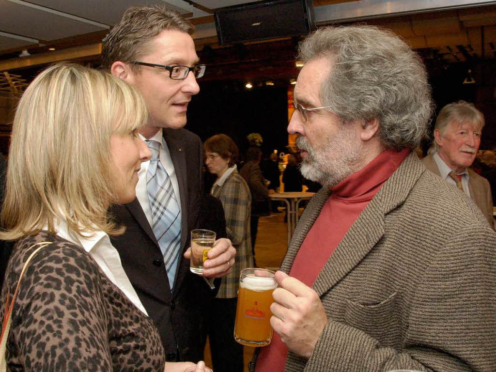 Wolfgang Bocks (rechts) mit Sparkassendirektor Rainer Liebenow und Gattin