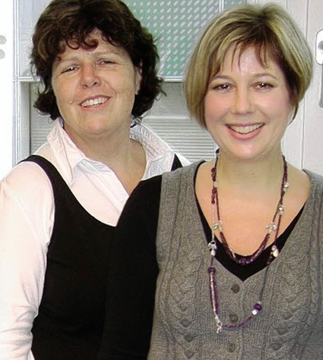Monika Oettlin-Leisinger (links) bert...punktleiterin Tanja Zimmermann der BZ.  | Foto: privat