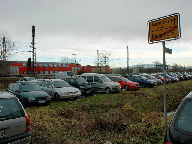 Parkplatz am Riegeler DB-Bahnhof auf Malterdinger Gemarkung  | Foto: hans-jrgen trul