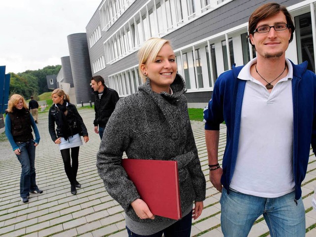 Fr Studierende der Dualen Hochschule ...iche Sozialversicherungspflicht nicht.  | Foto: Juri Junkov