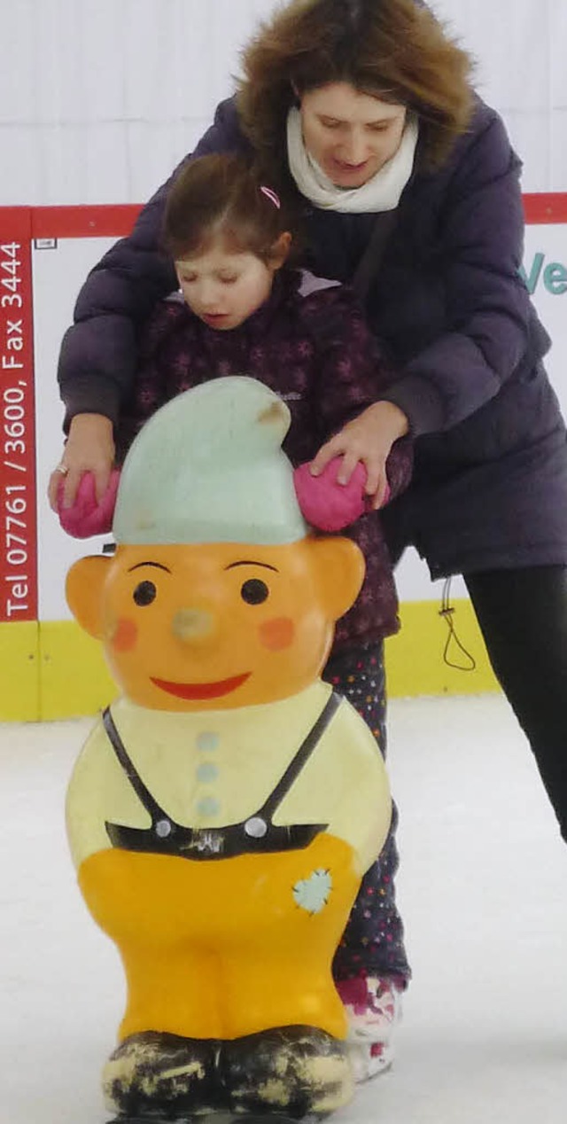 Zum Typ 2 der Eislufer gehrend: Mutter und Kind.  | Foto: Felicitas Rohrer