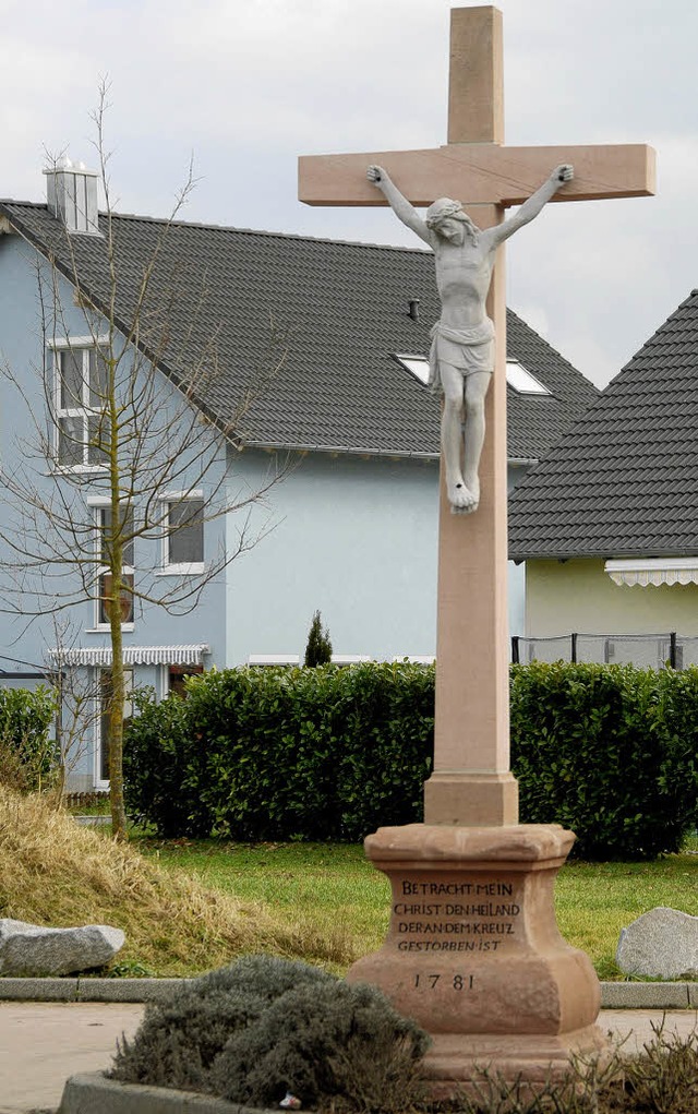 Das restaurierte Wegkreuz am Endinger Weg.  | Foto: Roland Vitt