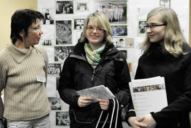 &quot;Berufe in der Regio&quot; in der Hugo-Hfler-Realschule  | Foto: Birgit Lttmann