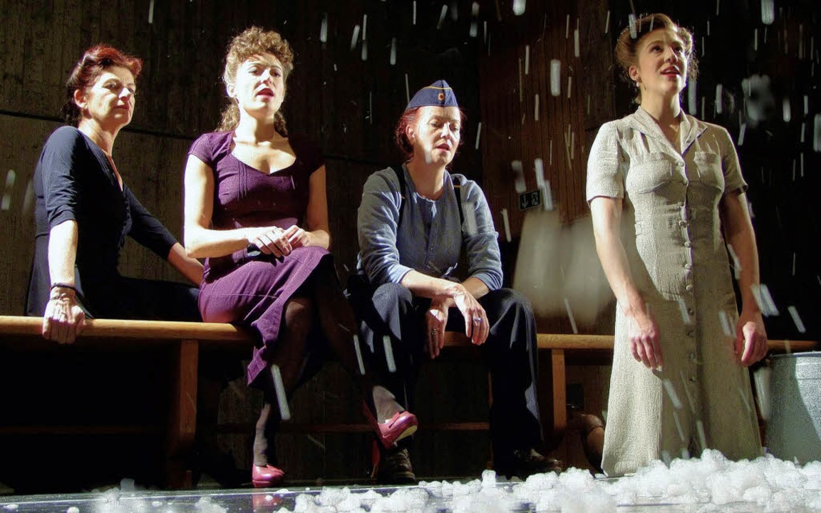 BAAL novo Theater Badische Zeitung