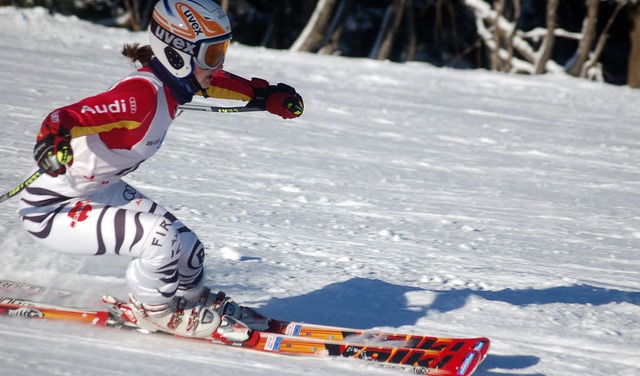 Die Jugendliche Sabrina Kienzler vom S...die Titel im Slalom und Riesenslalom.   | Foto: Helmut Junkel