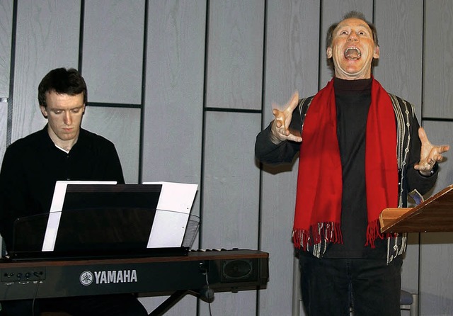 David Oelbe am Keyboard und Clemens Sc...ieben Gott lebendig werden zu lassen.   | Foto: ernst h.  bilke