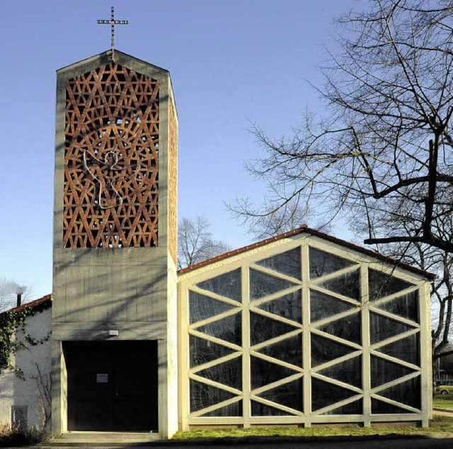 Strittig zwischen Kirchengemeinde und ...andeskirche eine komplette Glasfassade  | Foto: Zimmermann