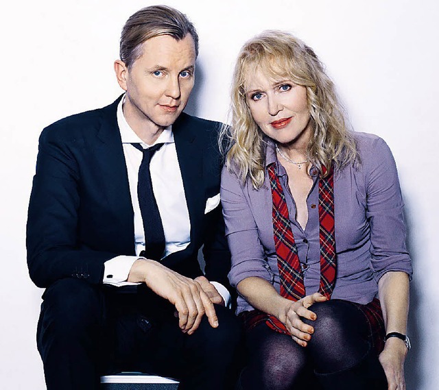 Sie lieben beide Liebeslieder: Max Raabe und Annette Humpe   | Foto: pro