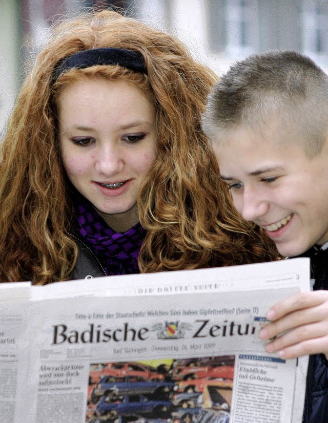 Beim Zisch-Projekt lesen Schler die Badische Zeitung im Unterricht.   | Foto: B. henning