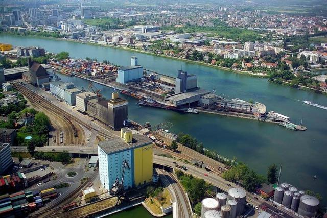 Im Rheinhafen soll ein neues groes Container-Terminal entstehen