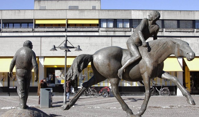 Die Entwicklung des Post-Areals wechselt vom Trab in den den Galopp.   | Foto: Adam