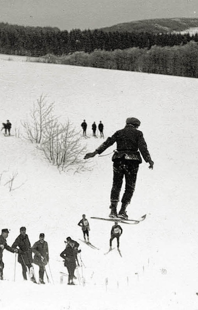 In allen Altersklassen - Kinder, Jugen...tlufen auf dem Kandel an den Start.   | Foto: Fotos: Archiv Skiclub Kandel