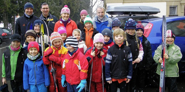 Jeden Mittwoch um 14.30 treffen sich L...efanie Hogg (hintere Reihe von links).  | Foto: Martha Weishaar