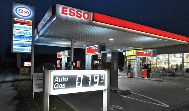 Nur an dieser Tankstelle an der Basler... Georgen gibt&#8217;s derzeit Erdgas.   | Foto: michael bamberger