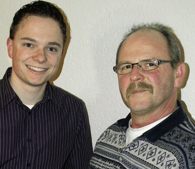 Geehrt wurde Michael Thomann (rechts) vom Vorsitzenden Torsten Karle.  | Foto: Hrvoje  Miloslavic