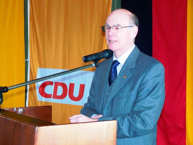 Bundestagsprsident Norbert Lammert am...dnerpult in der Waldkircher Stadthalle  | Foto: Sylvia Timm