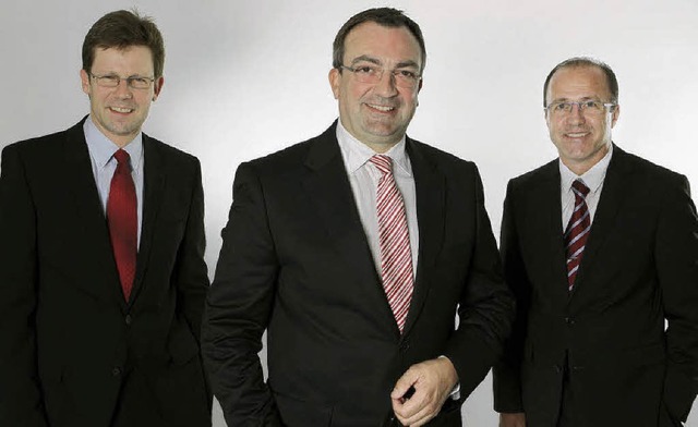 Optimistisch in die Zukunft: Vorstands... (links) und Peter Blubacher (rechts)   | Foto: Sparkasse