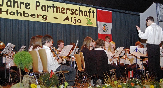 Die drei Hohberger Jugendkapellen &#82...urger &#8211; spielten beim Perufest.   | Foto: renate tebbel