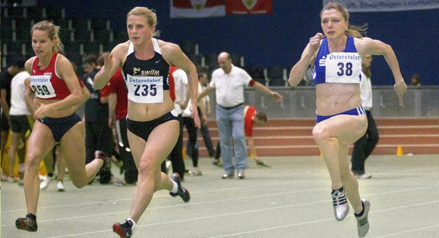 Auf dem Weg zum Titel:  Tatjana Steidl...ts) gewinnt den Sprint ber 60 Meter.   | Foto: heiler