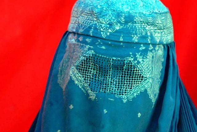 Mit der Burka im Brgeramt – Frankfurt wehrt sich