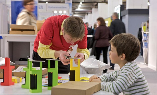 Auch fr die Kleinen ist bei der Muba ... Raum zum Basteln, Spielen und Toben.   | Foto: Messe