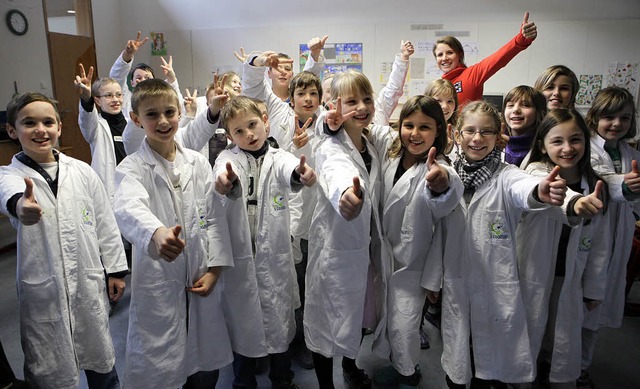Klimaschutz? Na klar, da kann doch jed...ler der Grundschule in  Langenwinkel.   | Foto: Christoph Breithaupt