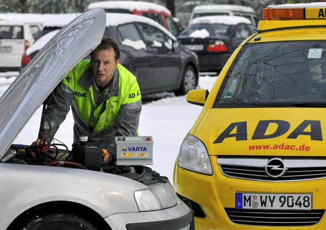 Rollende Werkstatt: Pannenhelfer im Einsatz   | Foto: dpa