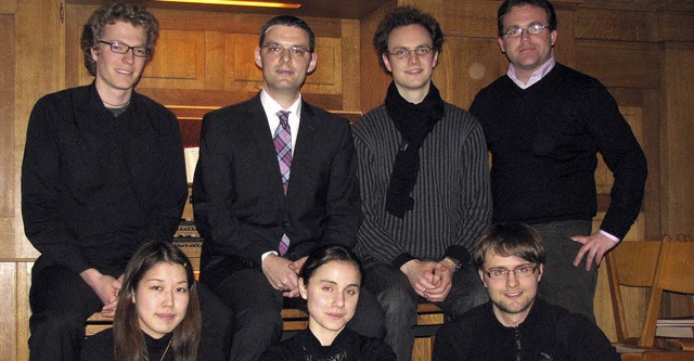 Stephan Kreutz (hinten, Zweiter von li...efizkonzert in der St.-Magnus-Kirche.   | Foto: Michael Gottstein