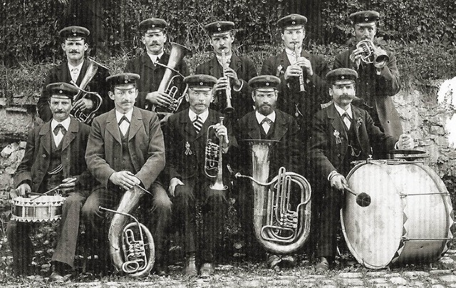 Die &#8222;Musikgesellschaft Bachheim&#8220; im Jahr 1904.  | Foto: Archivfoto: Karla Scherer