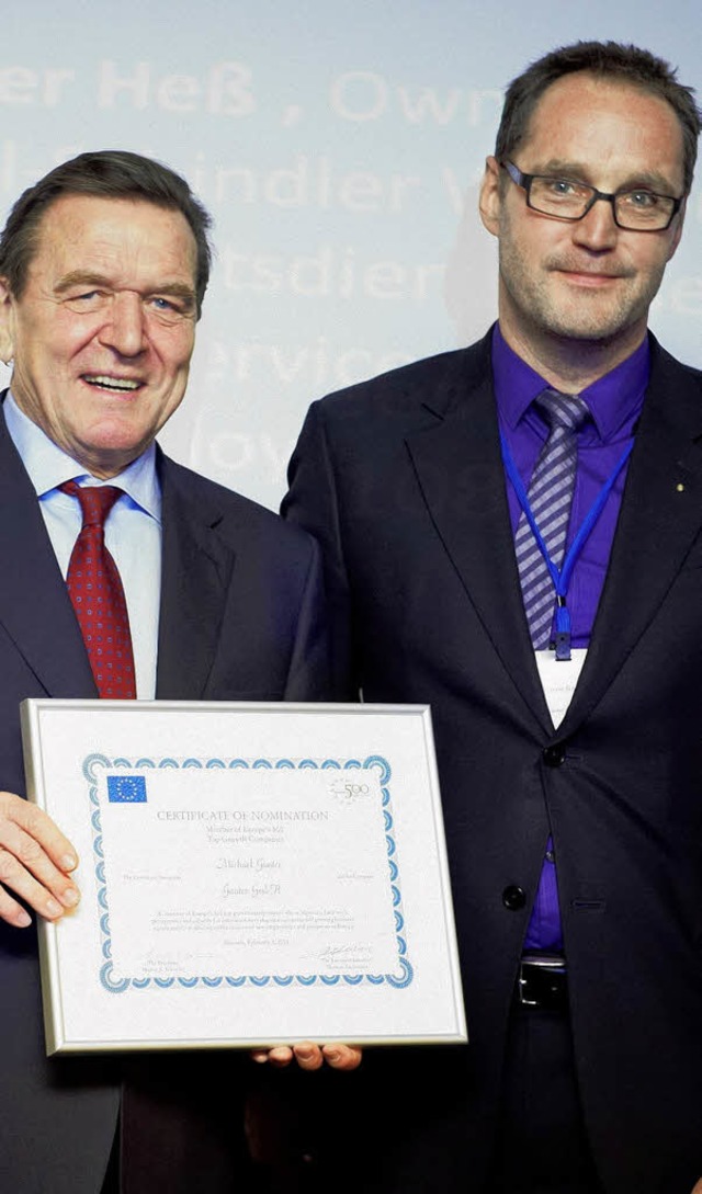 Alt-Kanzler Gerhard Schrder bergab  ...hmens unter den besten 500 in Europa.   | Foto: ZVG
