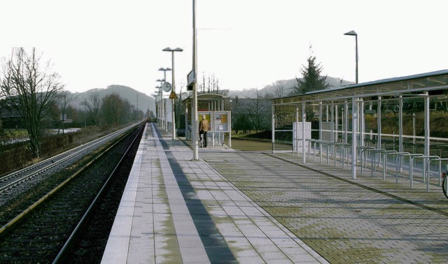 Montage: So knnte der Bahnhaltepunkt aussehen.   | Foto: Stadtbauamt