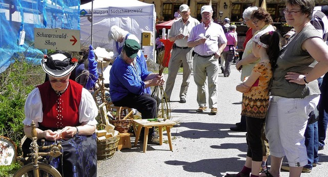 Alte Handwerkskunst und kulinarische S...llbacher Dorffest im Juli bereichern.   | Foto: BZ-Archiv/Thomas Winckelmann