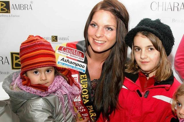 Fotos: Benefizveranstaltung mit den Miss Germany-Kandidatinnen