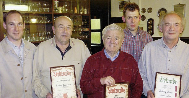 Der  RGZV Schwanau hat langjhrige  Mi...esele, Hansjrg Frenk und Ludwig Kunz   | Foto: Reiner Beschorner