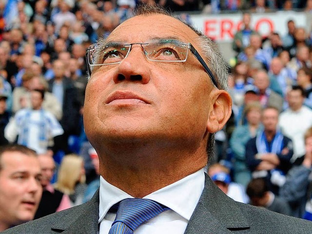 Der Schein trgt: Felix Magath hat das Schalke-Volk nicht hinter sich.  | Foto: dpa