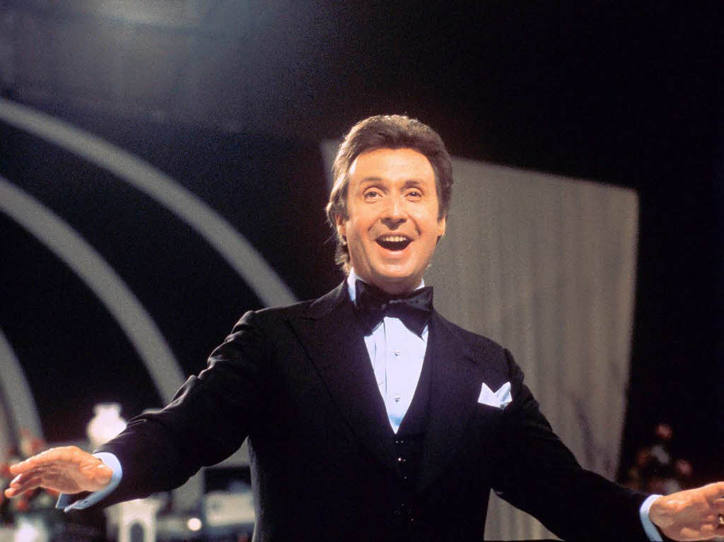 Alexander bei Aufnahmen zur Fernseh-Gala "Treffpunkt Herz" im Oktober 1975.