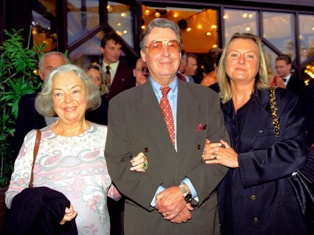 Peter Alexander mit Ehefrau Hilde und Tochter Susanne beim Medientreff in Velden am Wrthersee 1996.