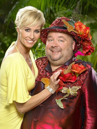 SONJA ZIETLOW und DIRK BACH: Aus dem Dschungel auf die Wettcouch.