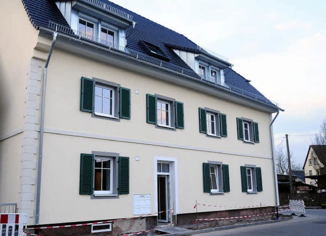 Das historische Gebude in der Kirchst...lehnung an das Baujahr 1772 bekommen.   | Foto: Wolfgang Knstle