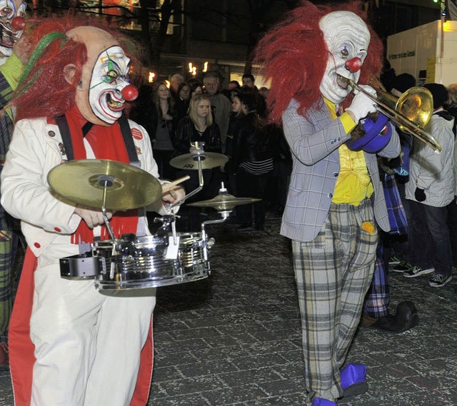 Zwei von Dreizehn: Die Guggemusik &#82...&amp; th Schtelgang Stompers&#8220;   | Foto: Andr Roos